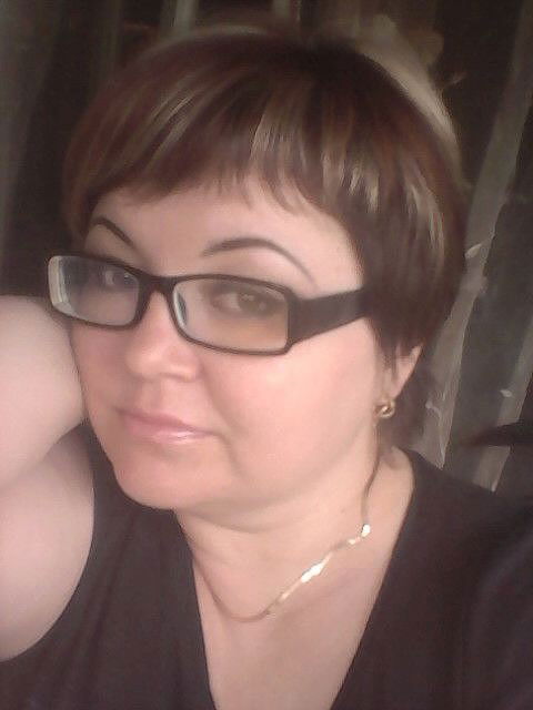 Анютка Никонова