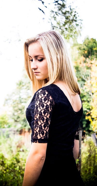 Елена Низовцева