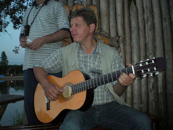 Владимир Константинов