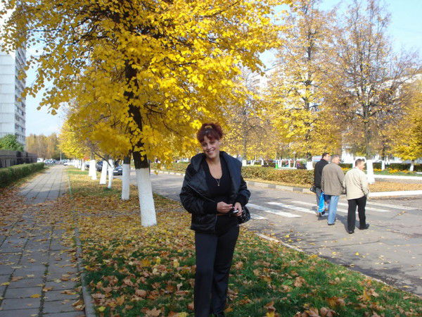 Елена Султанова