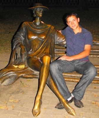 Евгений Пелюх