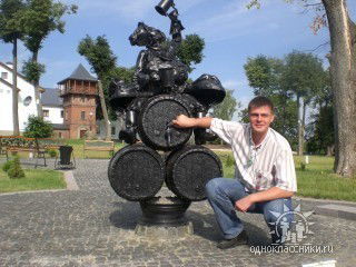 Антон Богданов