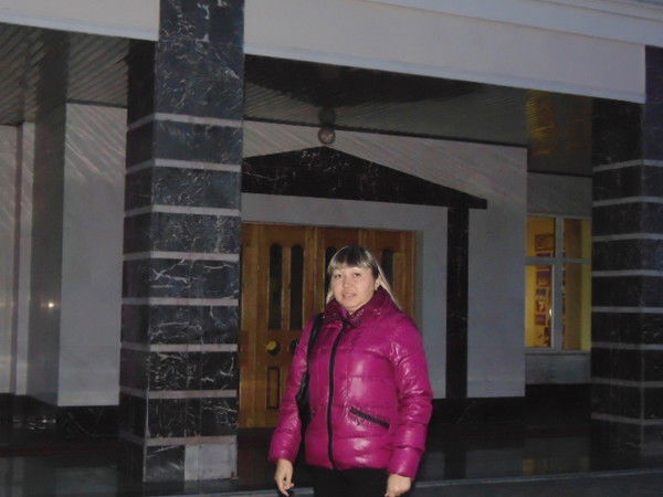 Аня Иванова