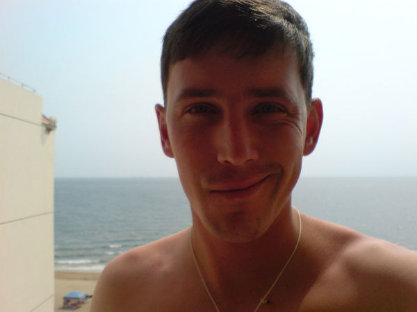 Александр Бондаренко