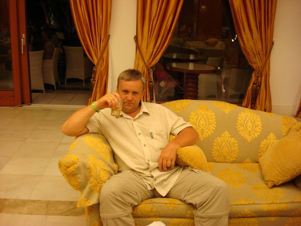 Александр Ерунов