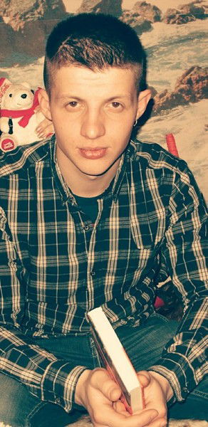 Кирилл Бобровский