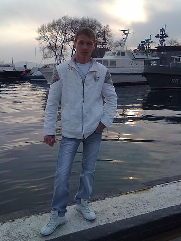 Женя Середа