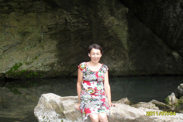 Зугра Ханнанова