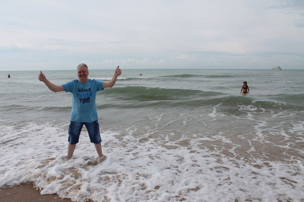 Андрей Белов