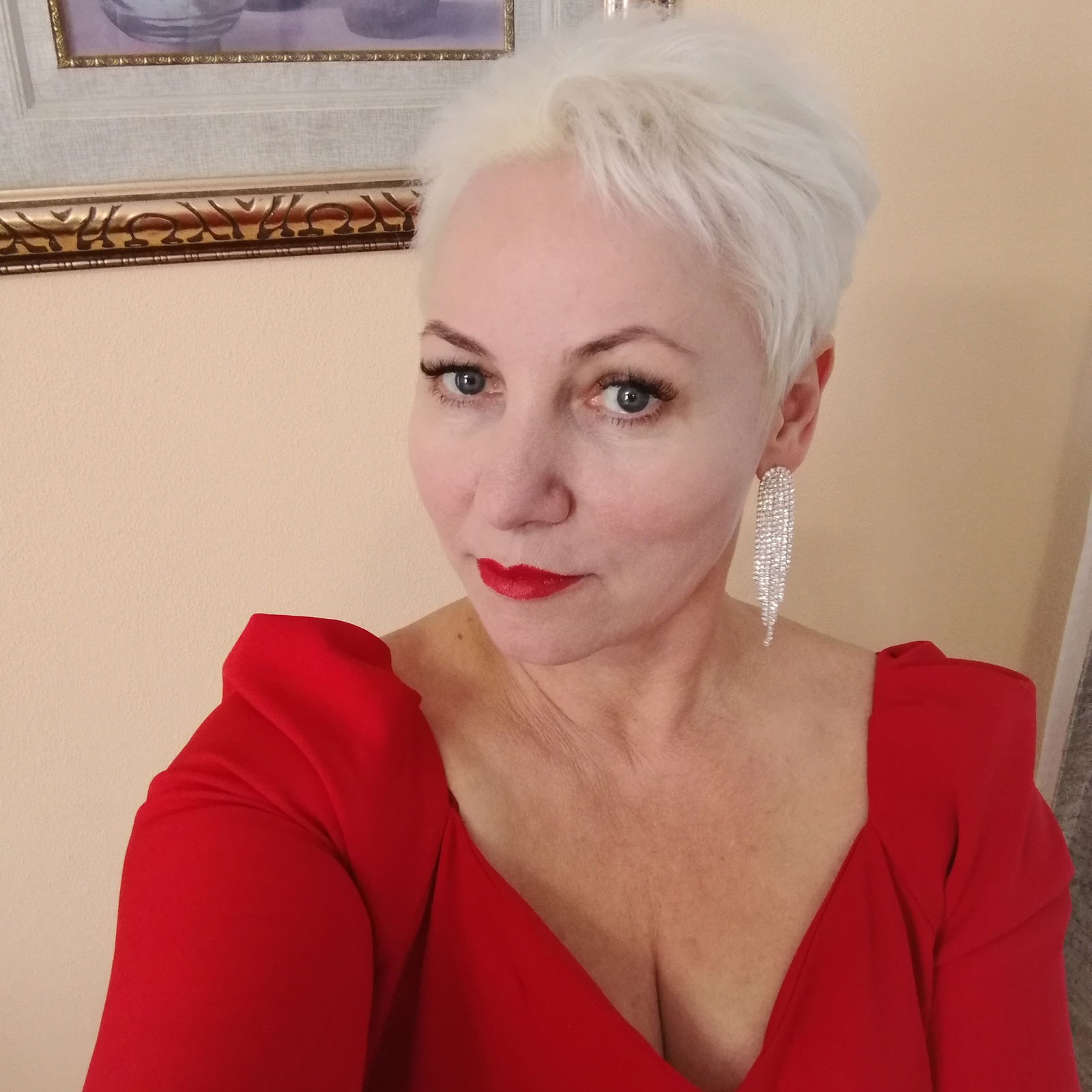 Елена Хриспенс