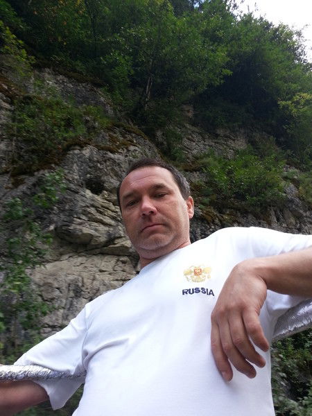 Валерий Уваров