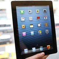 Александр Николаев