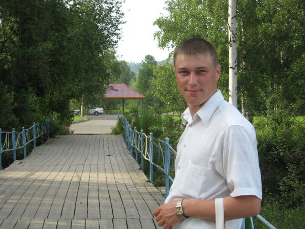 Дмитрий Богдан