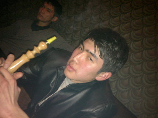 ****** E**_R((O))___)) X ((@)