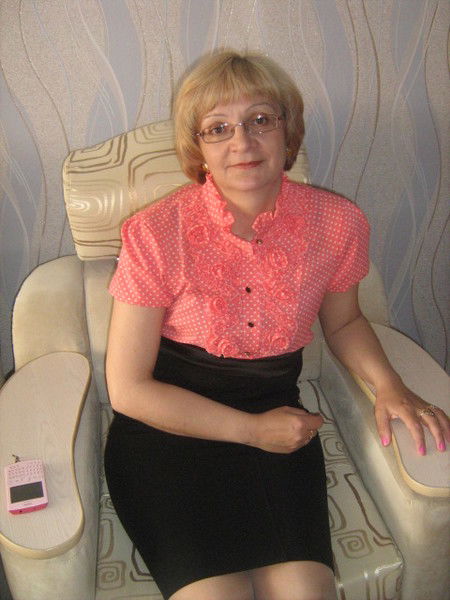 Анна Елизова