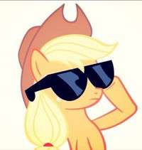 Наташа Томлинская