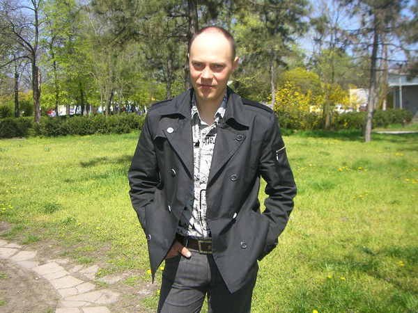 Константин Истоминов