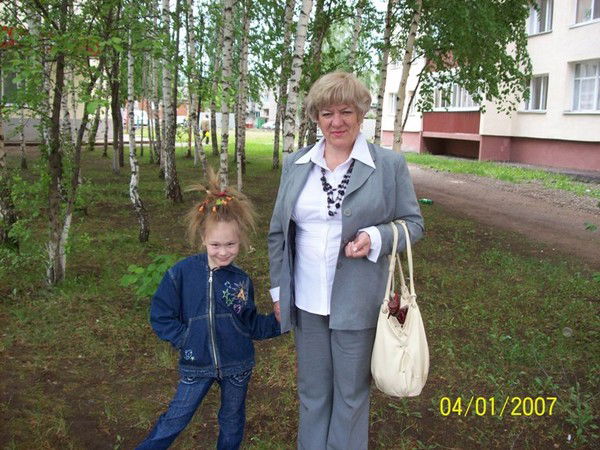 Людмила Симонова