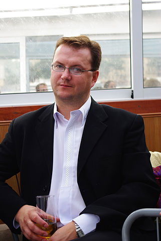 Олег Измайлов