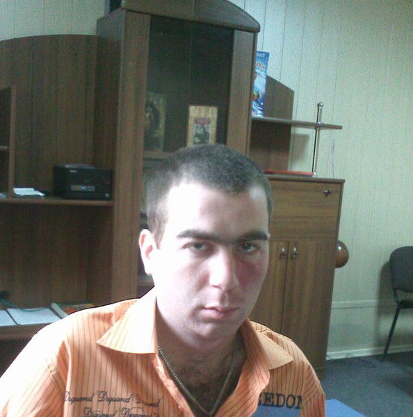 Саша Колесников