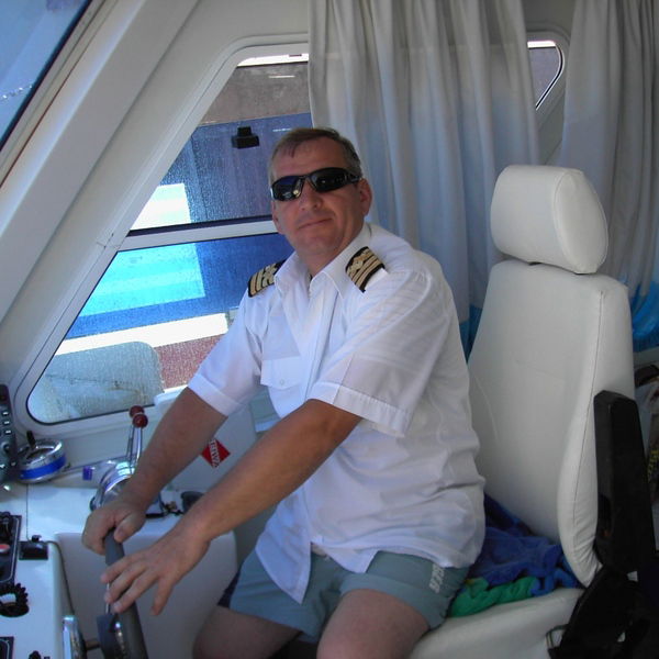 Василий Коновалов