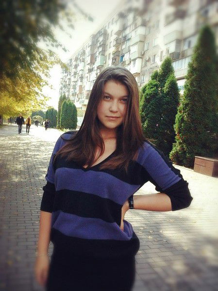 Влада Демешко