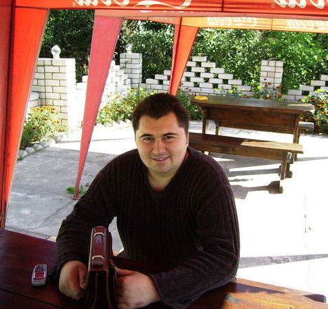 Роман Бакай