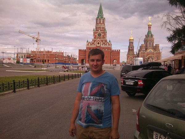 Александр Русинов