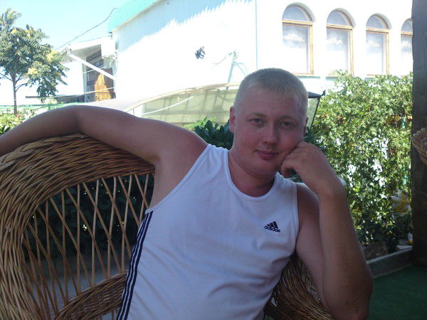 Максим Галанов