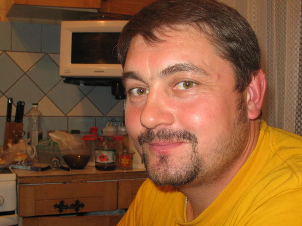 Андрей Карахожин