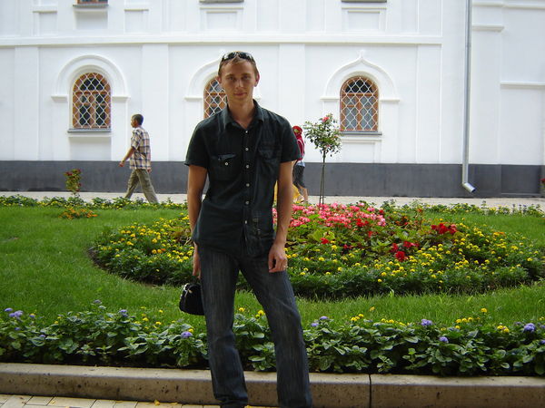 Сергей Чекмезов