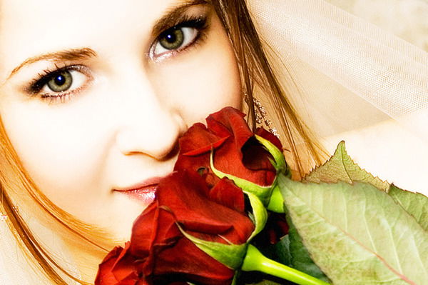 Анна Попович