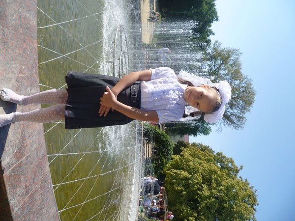 Елена Анцупова