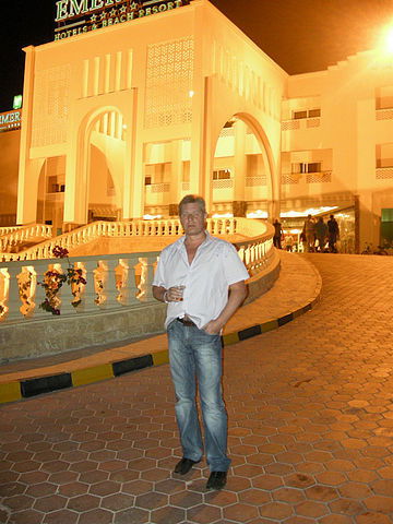 Геннадий Петров