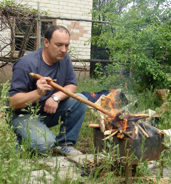 Анатолий Комов