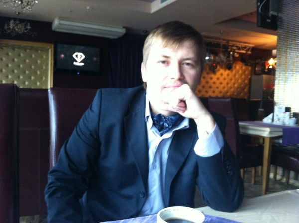 Денис Бровин