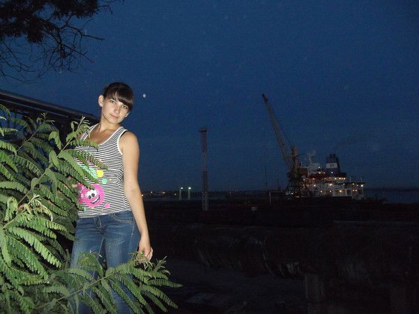 Алинка Будурова