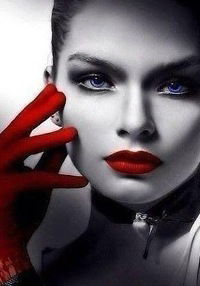 Александра Кожевникова