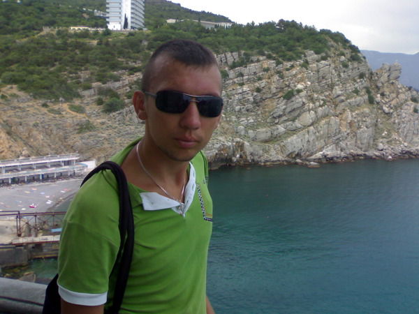 Роман Амплеев