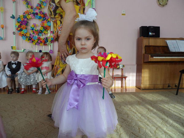 Юрий Селищев