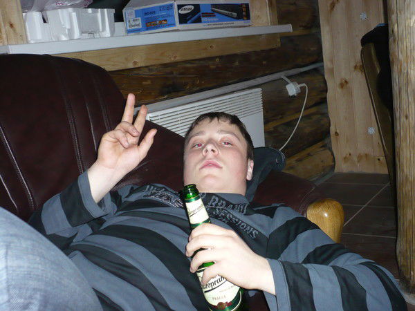 Неизвестно Неизвестно