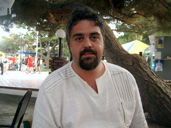 Неизвестно Неизвестно