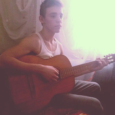 Андрей Угроватый