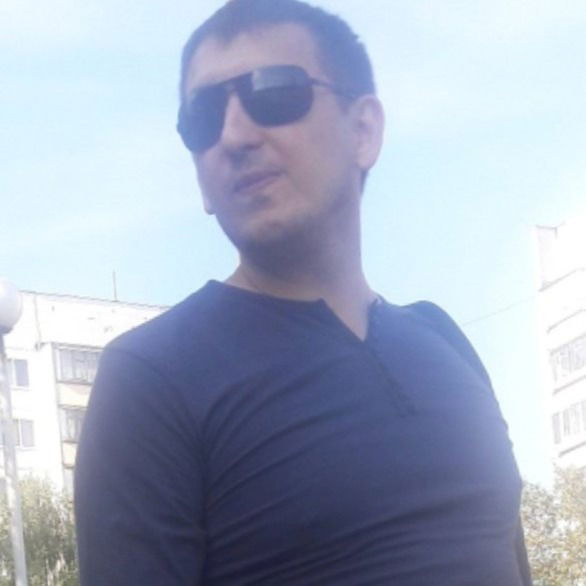 Денис Портнов