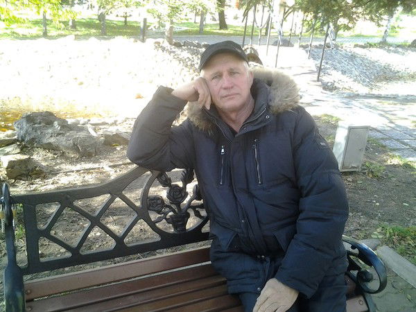 Юрий Костин