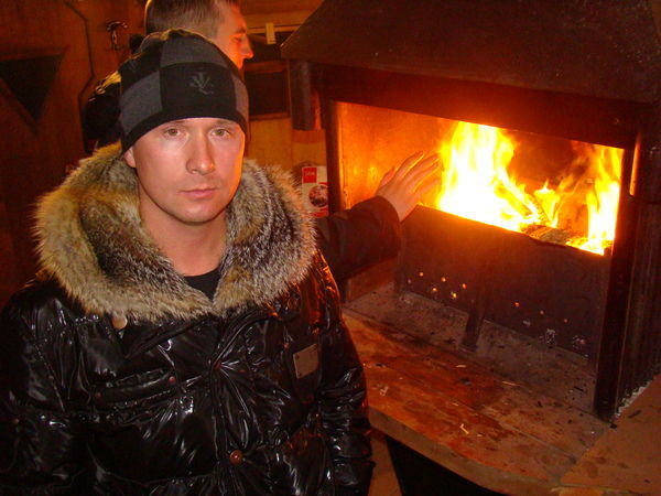 Неизвестно Неизвестно