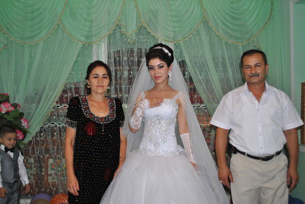 Заррина Латипова