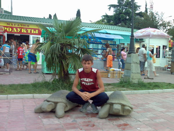 Максим Хасай