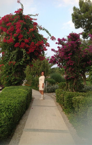 Елена Айрикян