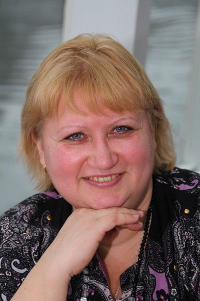 Елена Михайлова